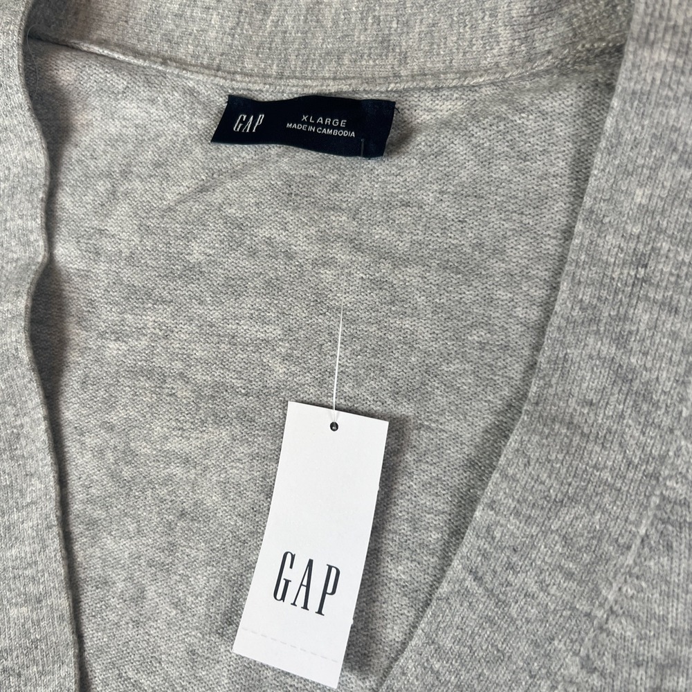 NWT GAP Men's CashSoft Cardigan, Light Gray, XL,  PREPPY